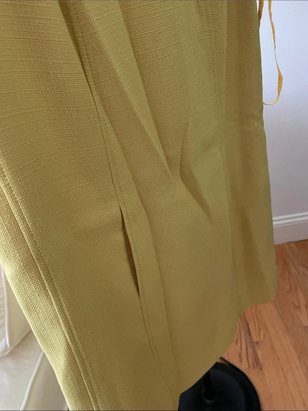 Tahari ASL Short Sleeve Shift Dress in Chartreuse Yellow - Picture 2 of 7